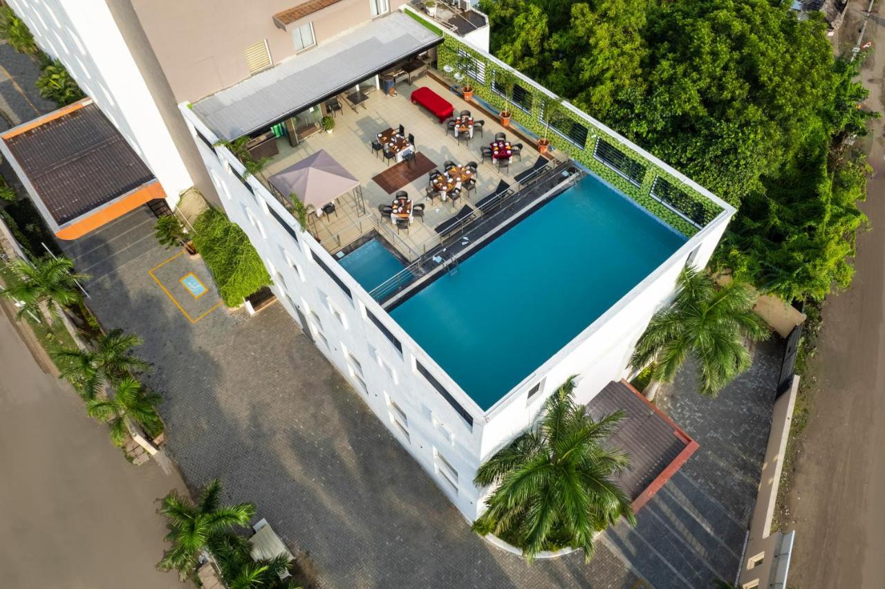 Sterling V Grand Madurai Hotel Exterior photo