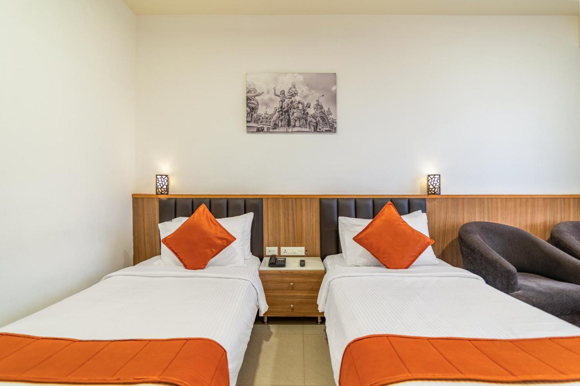 Sterling V Grand Madurai Hotel Exterior photo