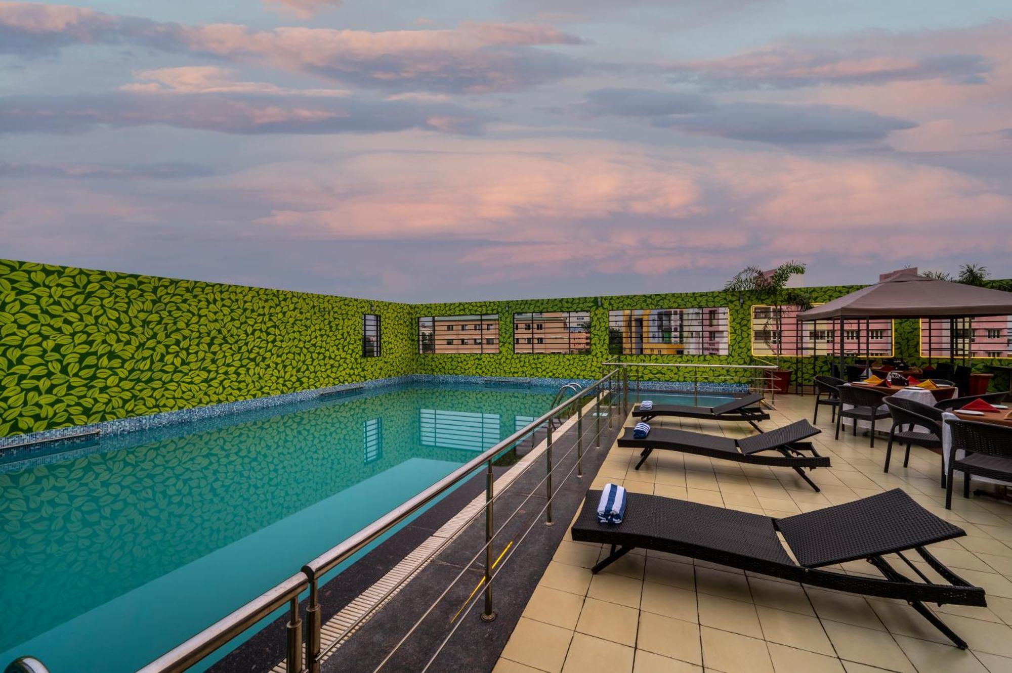 Sterling V Grand Madurai Hotel Exterior photo